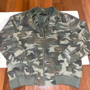 Camouflage bomber jacket